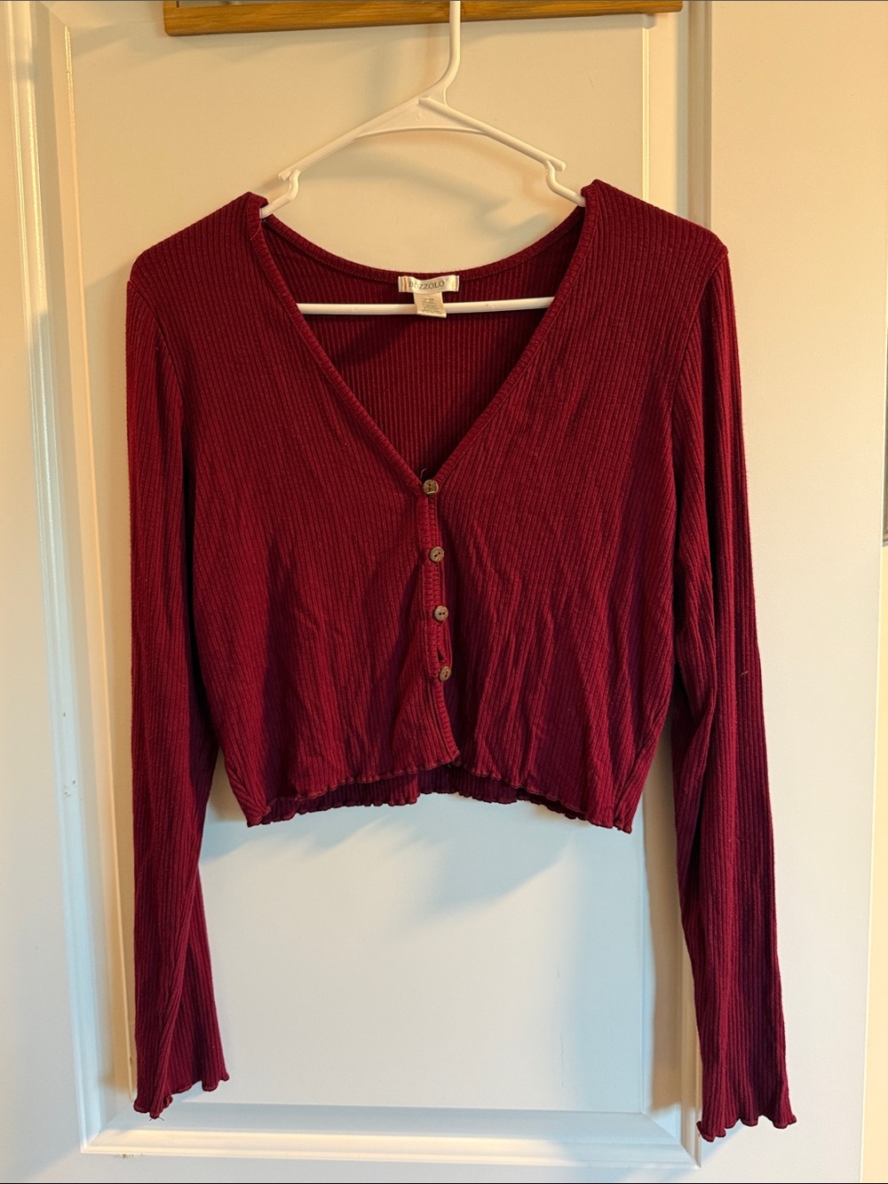 🥳 5 for $25 BUNDLE Bozzolo Burgundy Ribbed Long-Sleeve Cropped Button Top